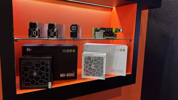 鑫谷现身2023台北国际展,昆仑KH高阶电源拆解亮相